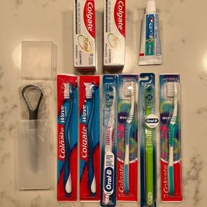 Toothbrushes set
